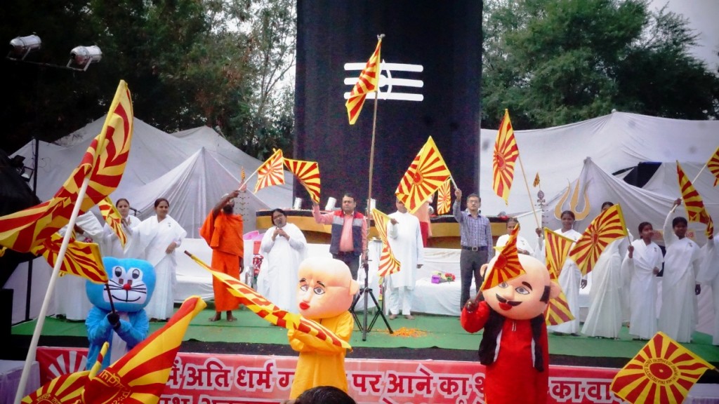 आयोजित महाषिवरात्रि महोत्सव में बिलासपुर यूनिवर्सिटी के कुलपति, आरपीएफ के मुख्य सुरक्षा आयुक्त ने की षिरकत