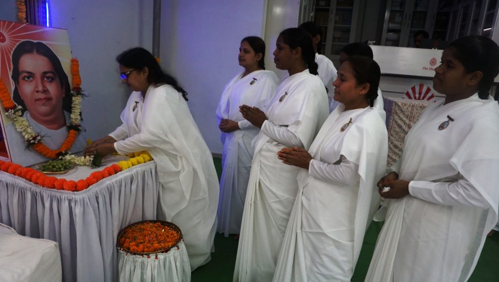शान्ति की अवतार व प्रेम की मूरत थीं मम्मा - ब्रह्माकुमारी मंजू दीदी