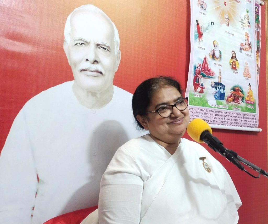 सकारात्मक दृष्टिकोण बनाने निरंतरता जरूरी - ब्रह्माकुमारी मंजू दीदी