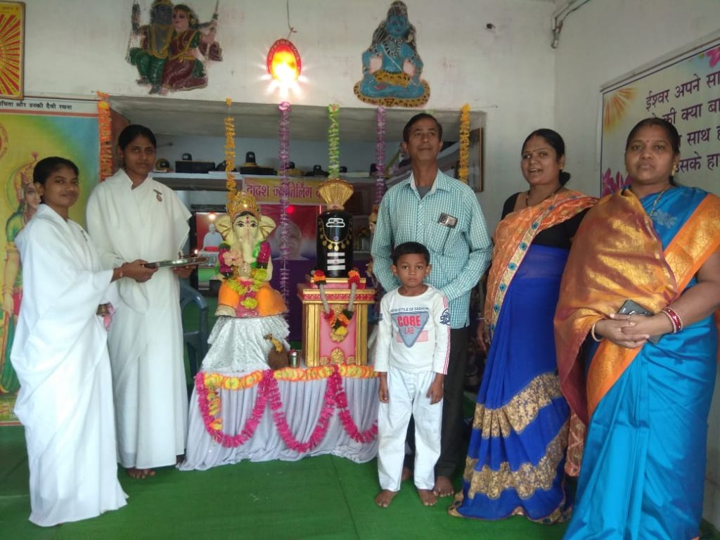 सकारात्मकता के सबसे बड़े उदाहरण गणपति देवा - ब्रह्माकुमारी मंजू दीदी