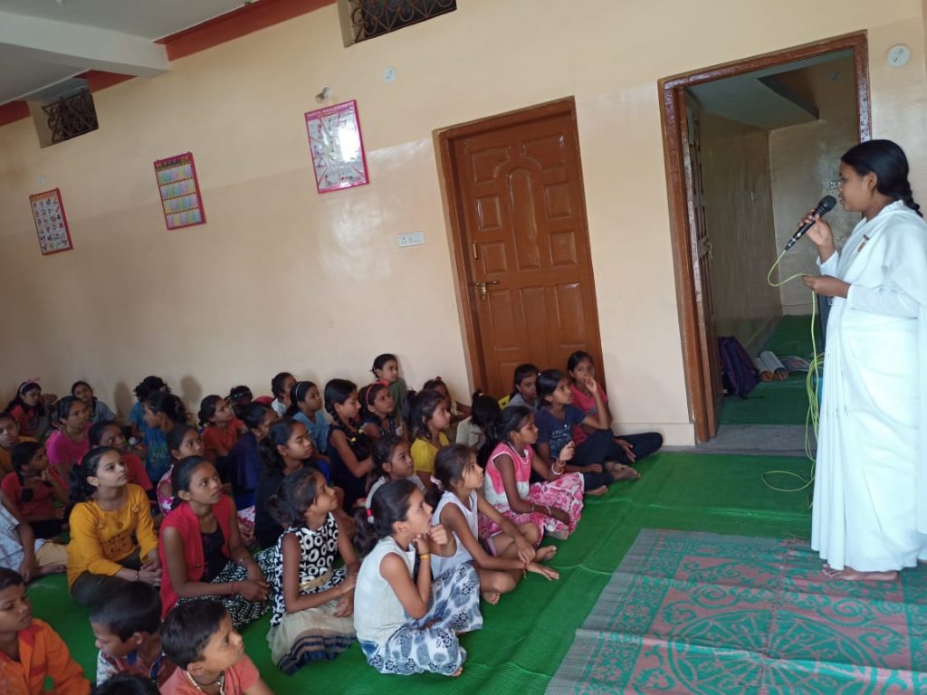 परम शांति का अनुभव कराता है,ओम शांति का महामंत्र - ब्रम्हाकुमारी ज्ञाना दीदी*