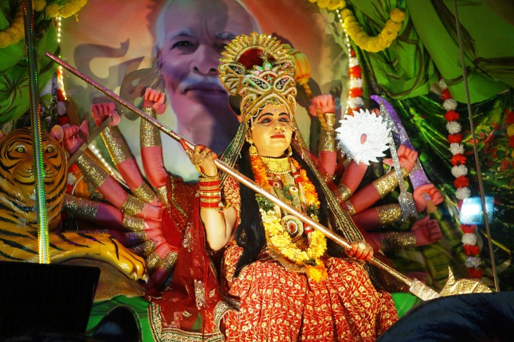 ब्रह्माकुमारीज़ राज किशोर नगर में चैतन्य देवियों की झांकी का आयोजन