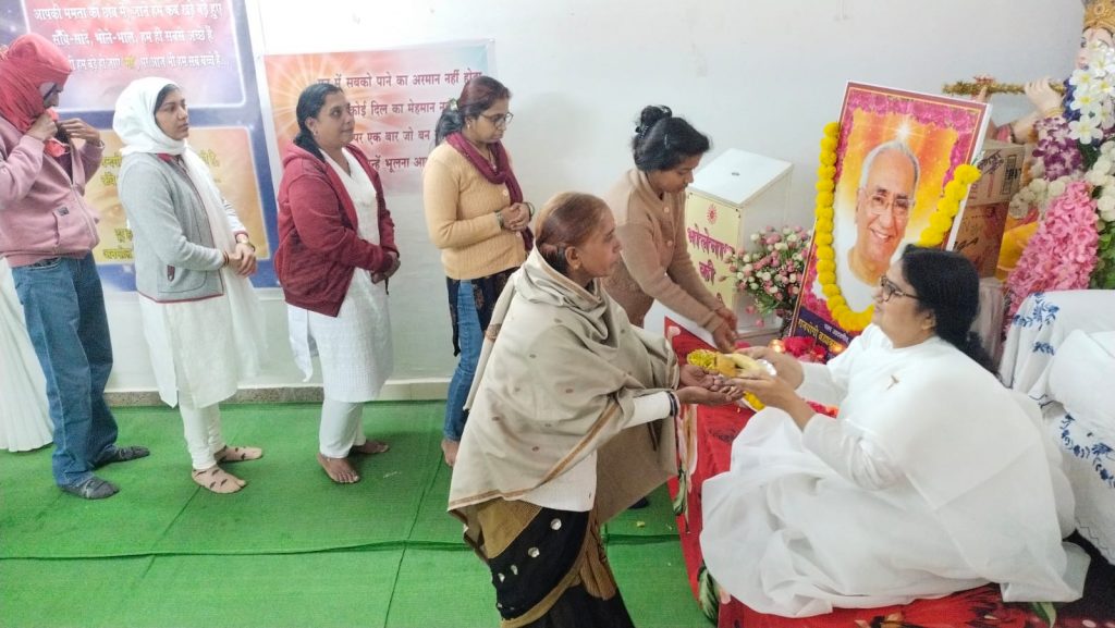 पवित्रता, त्याग, तपस्या व सेवायुक्त रहा भाईजी का जीवन - ब्रह्माकुमारी मंजू दीदी