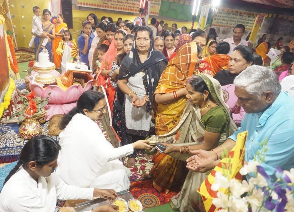 गीता मे वर्णन है परमात्मा के अवतरण का समय संगमयुग- मंजू दीदी*