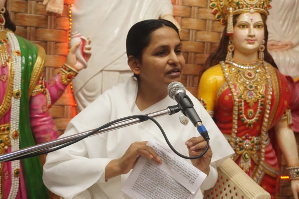 एक ईश्वरीय नशा ही लाभदायक बाकी नशे हानिकारक: बीके गायत्री*