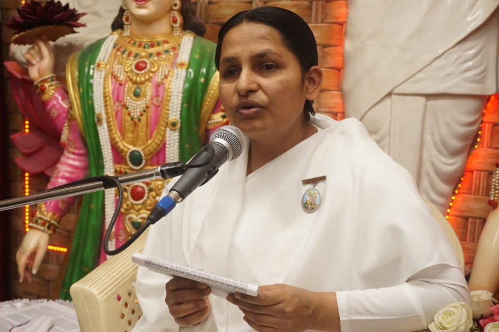 एकता और एकाग्रता से सफलता सहज मिलती है: बीके गायत्री