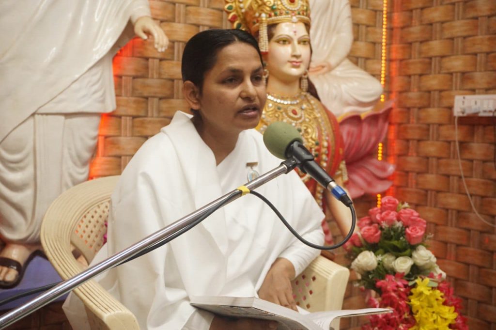 परमात्मा पर यथार्थ निश्चय जीवन को निश्चिंत बनाती है: गायत्री बहन*