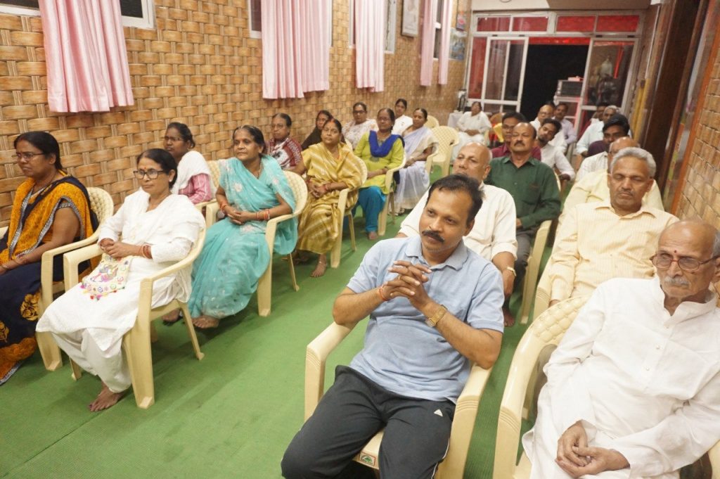 पराधीन व्यक्ति स्वप्न में भी सुखी नहीं हो सकता, सातो गुण से संपन्न होना सच्ची स्वाधीनता है: बी के मंजू