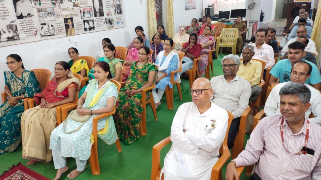 मन को पॉजिटिव बनाने से वातावरण बनता है पावरफुल - ब्रम्हाकुमारी शशिप्रभाl