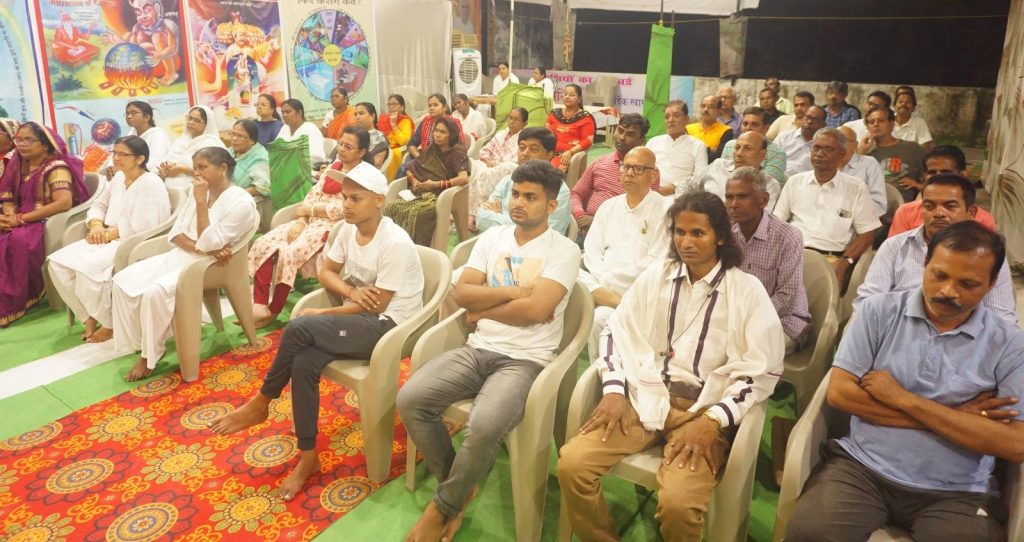 मन्मनाभव अर्थात् मन को ईश्वर मे लगाओ तो सुख की दुनिया के मालिक बन जाओगे: बीके मंजू