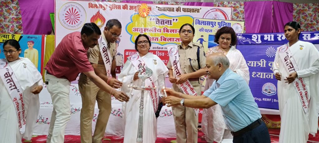 जानकारी न होते भी स्वयं को ज्ञानी समझने से किशोर भी हो रहे साइबर फ्रॉड के शिकार - आई.पी.एस. पूजा कुमार, सी.एस.पी., सिटी कोतवाली
