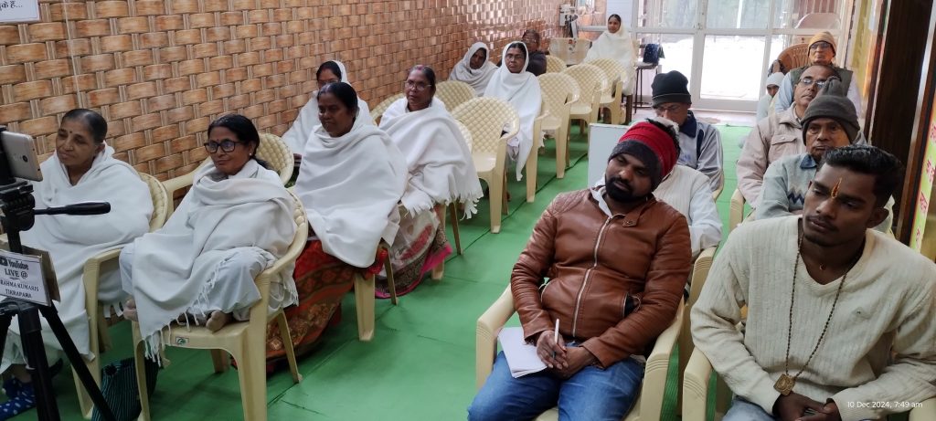 रात्रि सोने पहले एवं अमृतबेला परमात्मा को अवश्य याद करे: बीके कविता