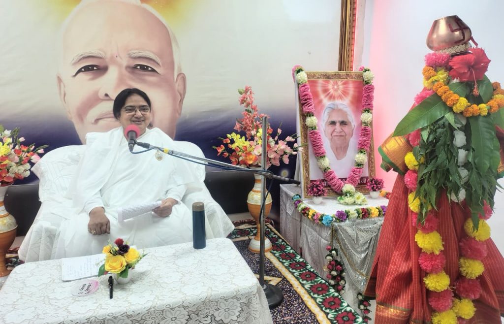प्रभु दर्शन भवन में मना गुड़ी पाड़वा का पर्व 