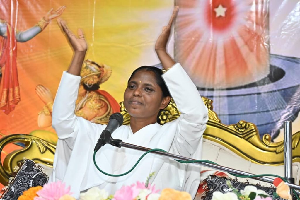 ब्रह्माकुमारीज़ टिकरापारा में सात दिवसीय 'गीता ज्ञान यज्ञ' का शुभारंभ: 