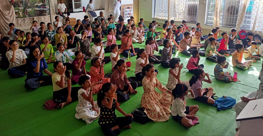 उत्साह और उमंग के साथ प्रारंभ हुआ ‘उड़ान’ बाल संस्कार शिविर