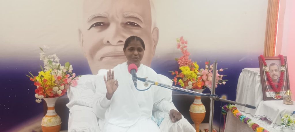 परमात्मा का सत्य परिचय ही विश्व शांति का आधार- बीके शशिप्रभा दीदी