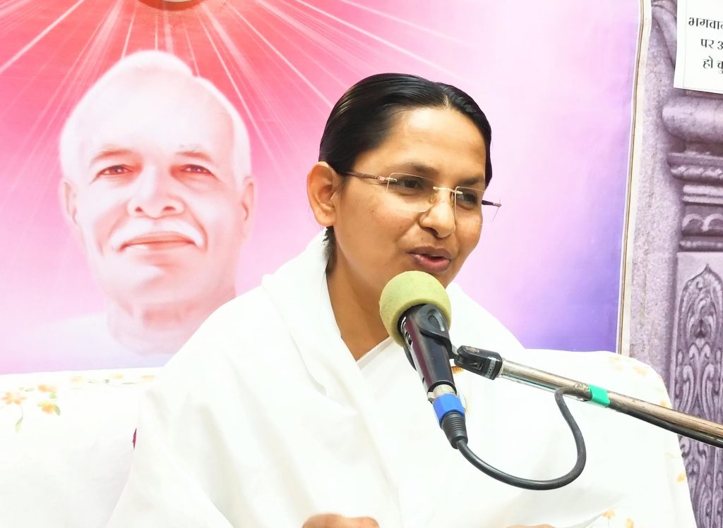 स्वयं की पहचान और अंतर्मुखता ही सच्चे सुख का मार्ग : बीके गायत्री बहन*